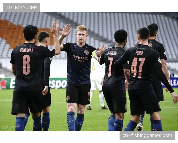 战报:曼城总比分5-3淘汰巴黎,德布劳内次回合传射建功